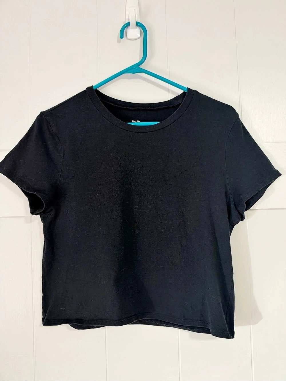 Abercrombie & Fitch A&F Essentials Baby Tee Black Large